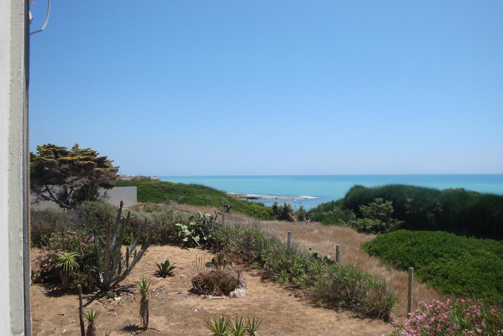 Cala Vigliena Il Sole Negli Occhi Villa Punta Braccetto Exterior photo